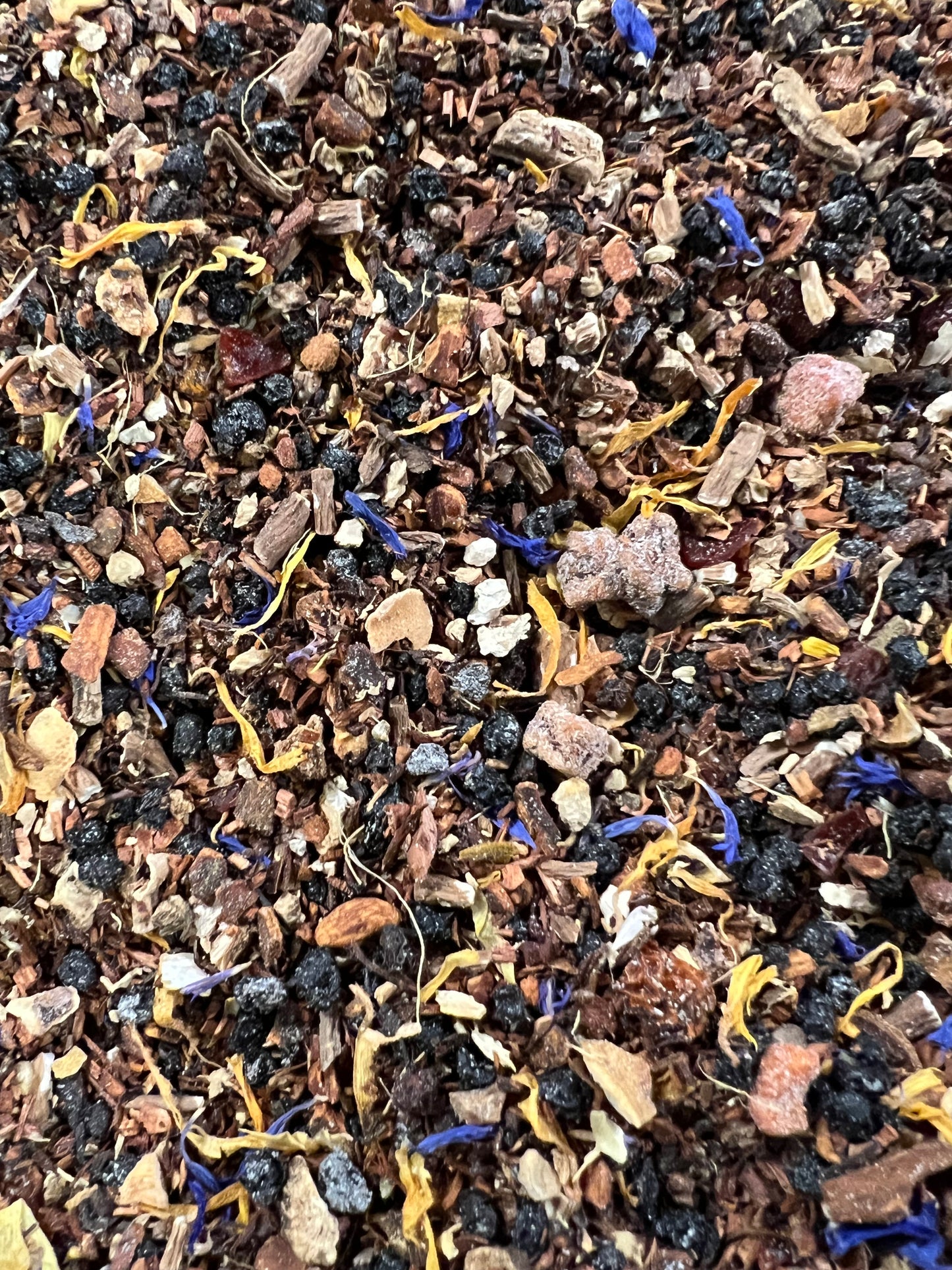 THE WISE ELDER w/Edlerberries and White Lotus Flowers🌿✨