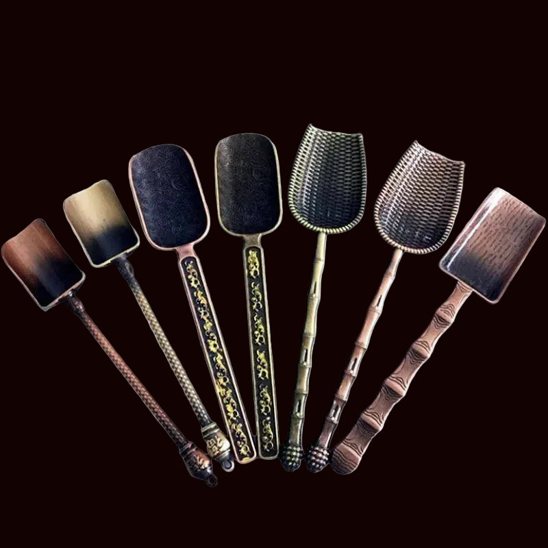 Shovel-Shaped Copper Tea Spoon — Retro Kung Fu Tea Tool