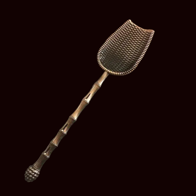 Shovel-Shaped Copper Tea Spoon — Retro Kung Fu Tea Tool