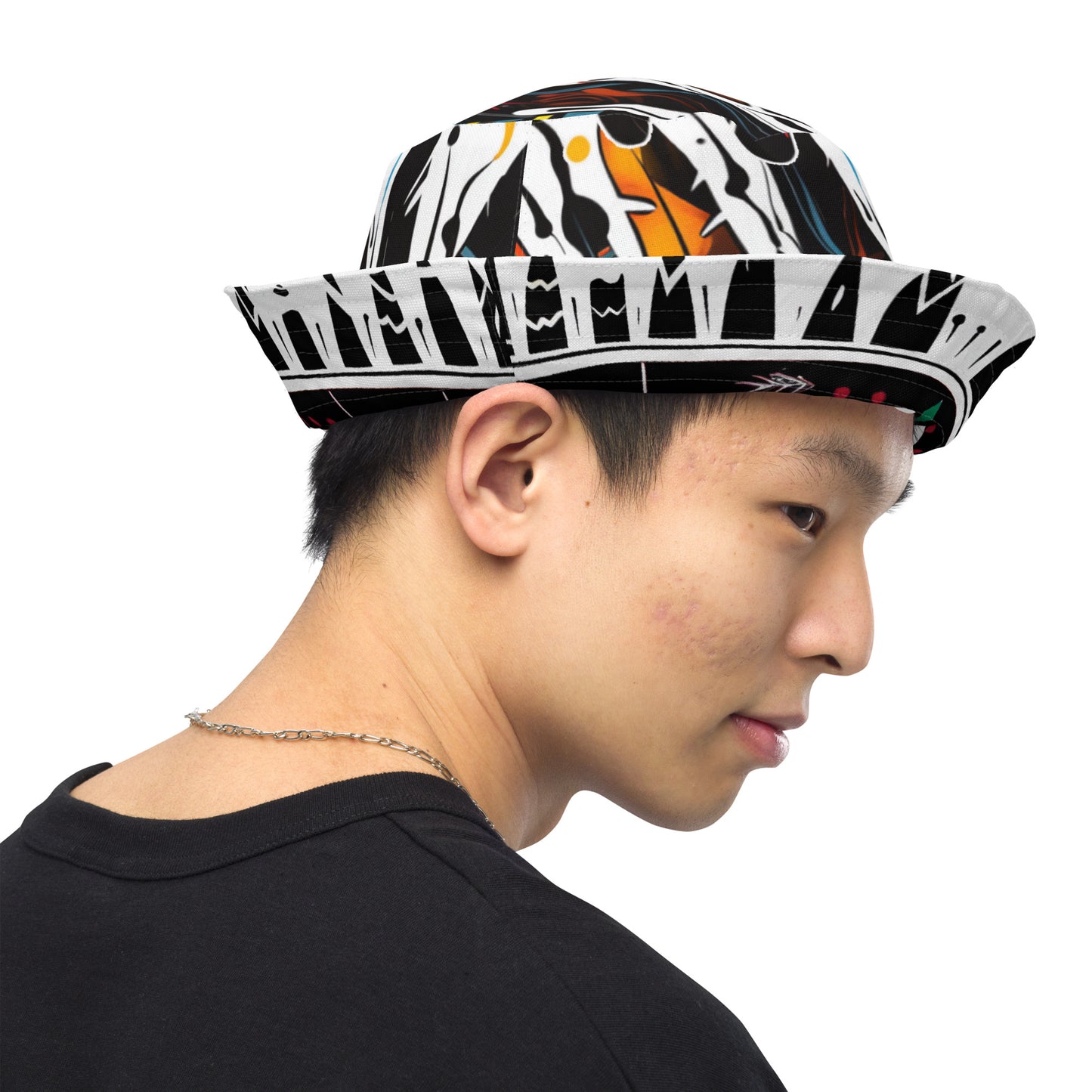 Reversible bucket hat (Indigenous)